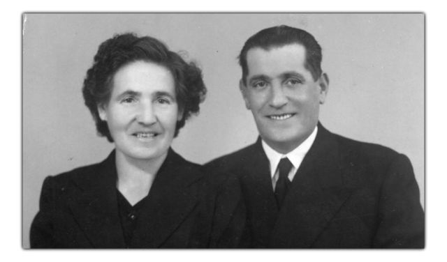  Julia  y Demetrio en una foto enviada desde el exilio francés a sus parientes. 